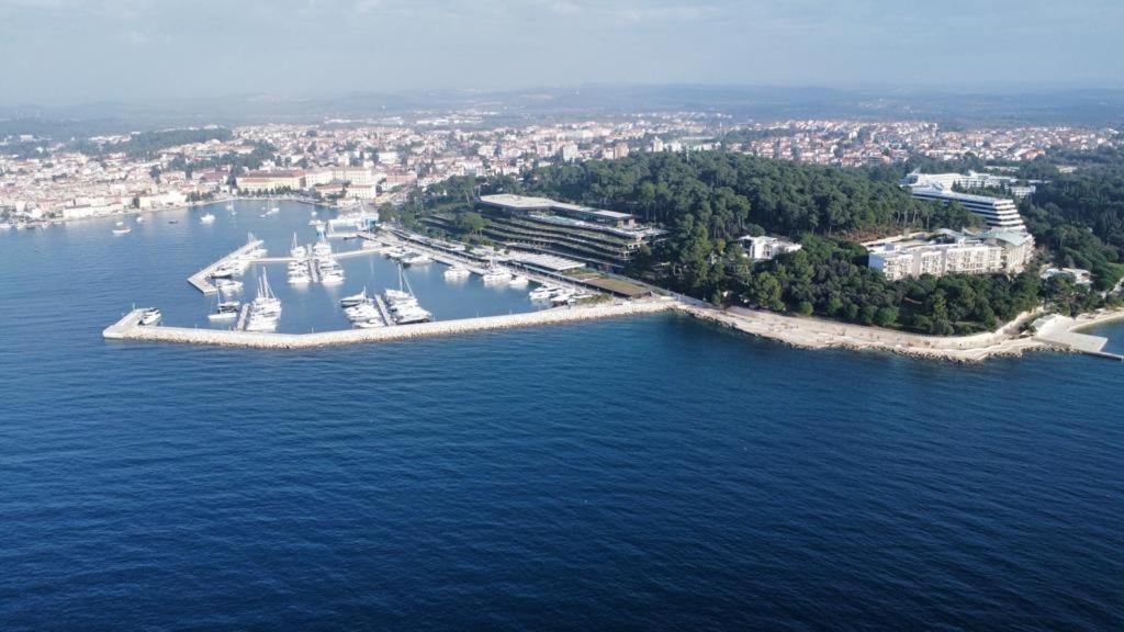 Apartment Michaela 4-Sterne & Parking Rovinj Kültér fotó